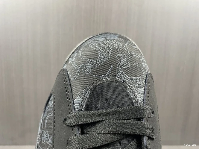 Triple ModernLook Retro Black DB9818- SD 6 Jordan 581 (W) 0605